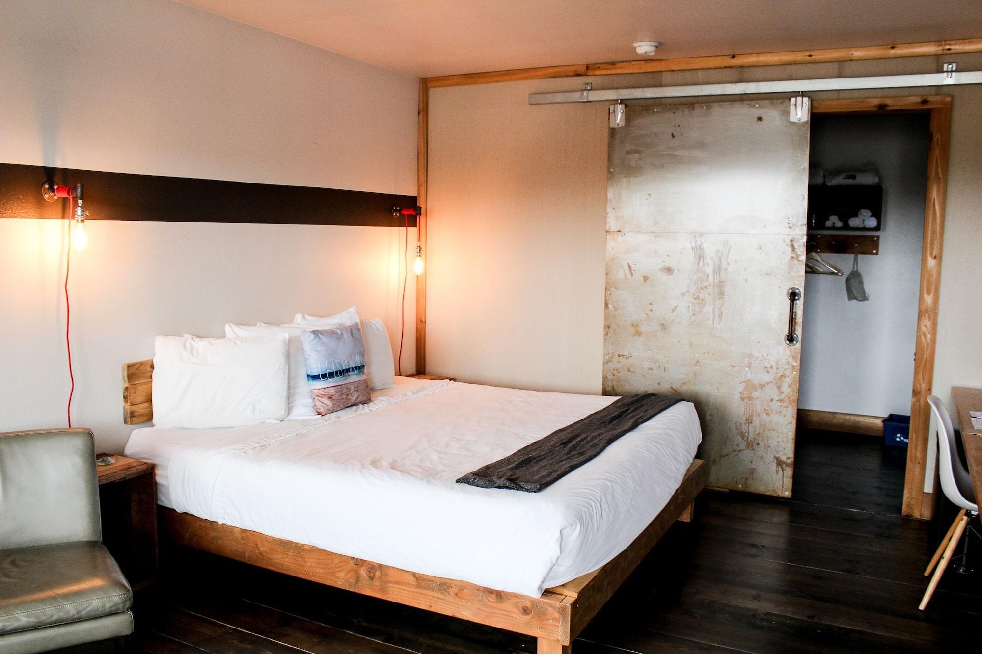 Ashore Hotel ซีไซด์ ภายนอก รูปภาพ